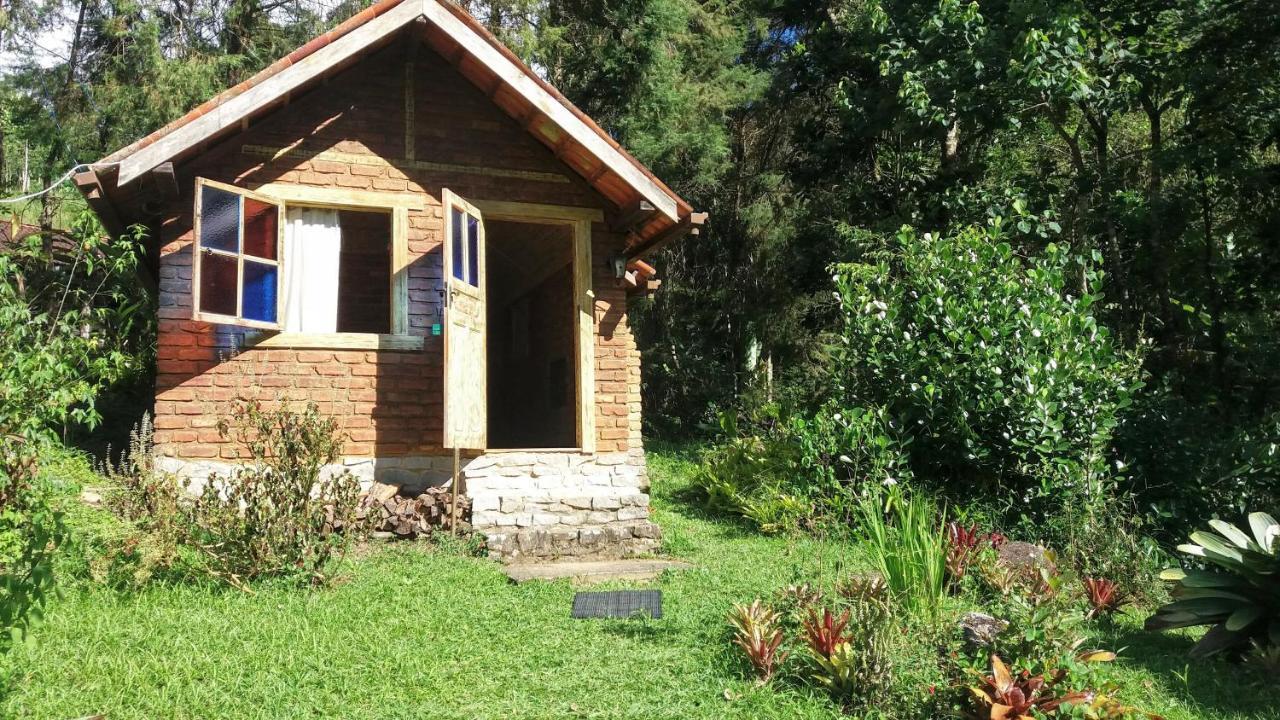 Espirito Das Aguas Chales Лумиар Екстериор снимка