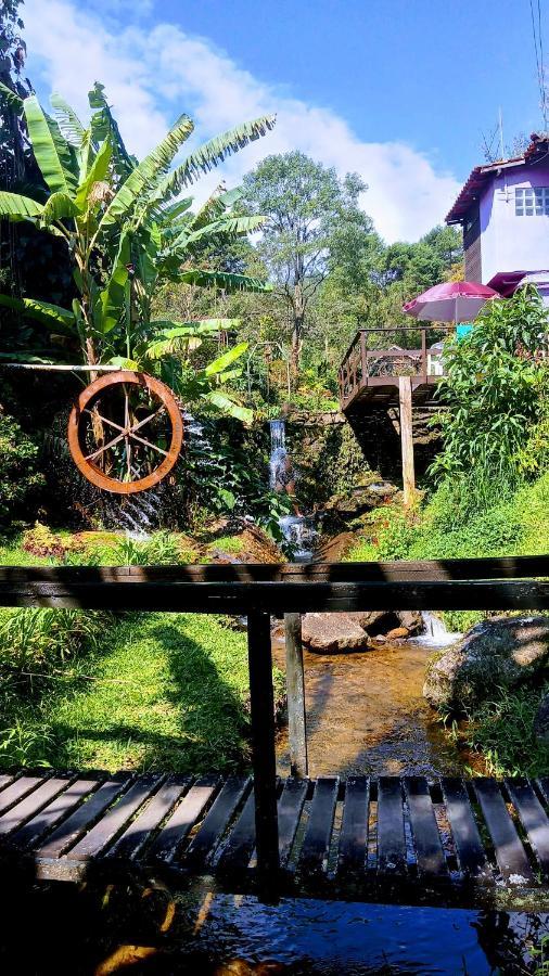 Espirito Das Aguas Chales Лумиар Екстериор снимка